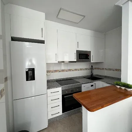 Atico Duplex Con Vista Mar Y Terraza Privada A 200m De La Playa Hasta 6 Personas Apartment